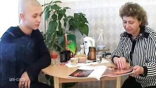 Magányos feleség és a fiatal krapek