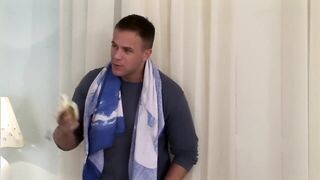 Orosz zsenge bige és a két kukac