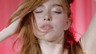 WOWGIRLS - Jia Lissa izgató maszturbálása
