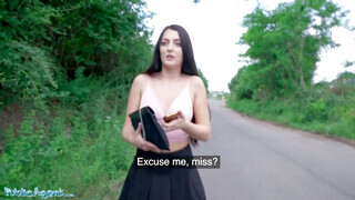 Public Agent - Katy Rose az erdőben szexel