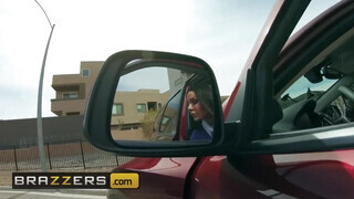 Brazzers - Kendra Lust imádja a hatalmas dákót