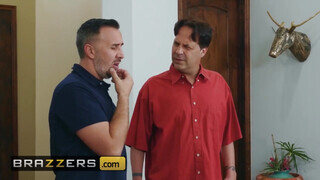Brazzers - Janice Griffith a szomszéd pasassal kufircol