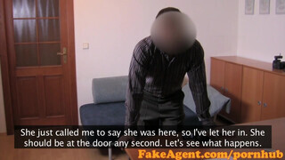 FakeAgent - picike világos szőke gádzsi nem nedvesedik