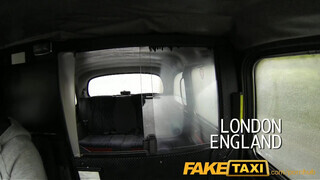FakeTaxi - vörös rövid hajú csajszika szúk cunija