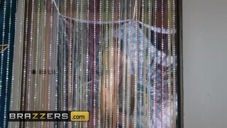 Brazzers - Karma Rx a hippi fószerrel kupakol