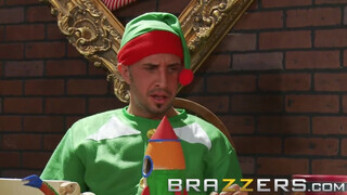 BRAZZERS - Cosplayes krapek keféli a milfeket