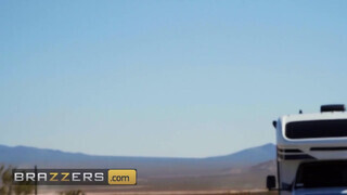 Brazzers - Alexis Fawx a lotyó stoppos milf