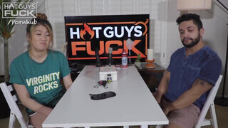 Hot guys fuck - a japán szuka nagyon örül a gigászi fasznak