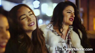 Private com - Ginebra Bellucci barna hapsival kamatyol
