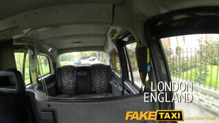 FakeTaxi - Carmel Cox az angol zsenge kéjhölgy