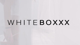 WHITEBOXXX - Világos Szőke zsenge maca extra masszázst kap