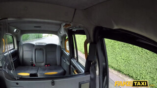 Fake Taxi - Amber Jayne a örömlány milf