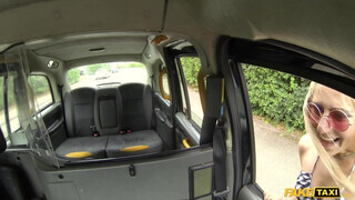 Fake Taxi - Tini bige segget nyal