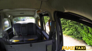Fake Taxi - Brooke Jameson segg lyukba tolva