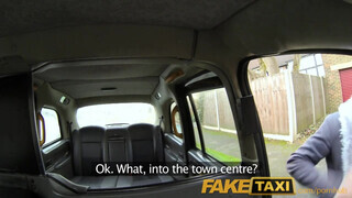 FakeTaxi - cseh gádzsi széttárja a lábait és mindent enged