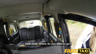 Fake Taxi - Gigantikus tőgyes zsenge szuka a hátsó ülésen