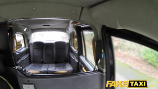 Fake Taxi - Julia de Lucia a csábos brazil diáklány