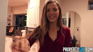 PropertySex - a famer megbassza az ingatlanos macát