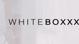WhiteBoxxx - kicsmellű bige keményen bekúrva