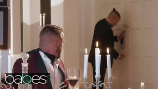 BABES - a billiárd asztalon dugják meg a gádzsit