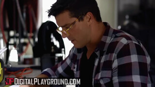 Digital Playground - Amia Maley kerek hatalmas műmellei