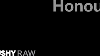 TUSHYRAW - Honour méretes ánuszába betolják a farkat