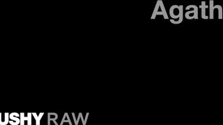 TUSHYRAW - Agatha a csábos vörös hajú gádzsi