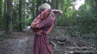 MoxieFilms - Hatalmas keblű hippi szuka