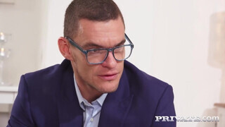 Private com - Misha Maver hátsójába beverik