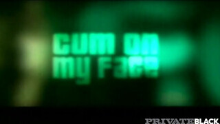 PrivateBlack - Lorrayne cumizza a péniszt