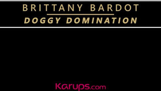 Karups - Brittany Bardot hátsó lyukba kefélve