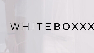 WHITEBOXXX - Stacy Cruz a masszőrrel hancúrozik