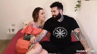 Silvia alázatos cumizása desmond farkán kolumbiai hőn