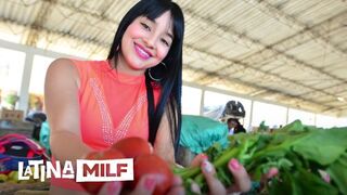Sofia Galindo forró dél amerikai ánuszát keményen megdugják lucskos muffban