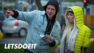 Francia lány Jessie Volt megkúrva idegen hatalmas faszal