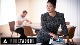 Szenvedélyes MILF csábítja el a gyászoló mostohafiát a Pure Taboo legújabb videójában